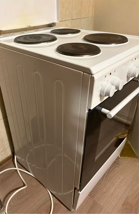 Готварска печка Vestfrost - отлично работеща