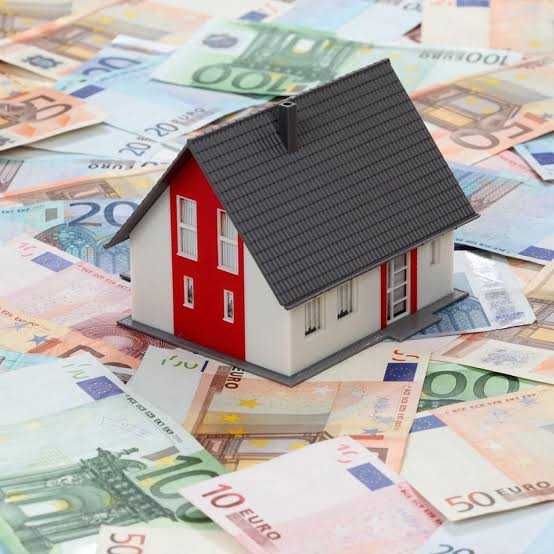 Împrumuturi: și Investiții pentru Fermieri și Imobiliare