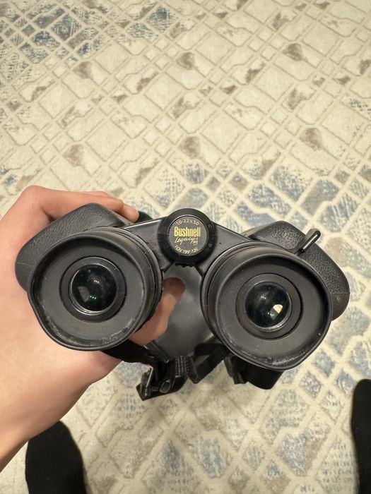 Бинокль Bushnell