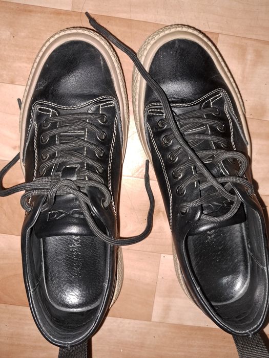 Продам подростковую обувь