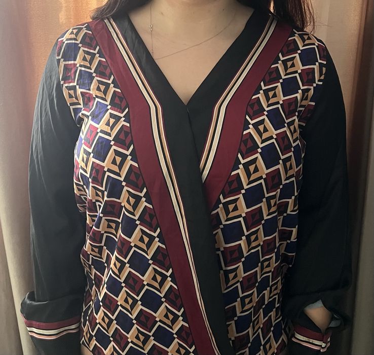 Bluza eleganta, fina de la Lipsy London