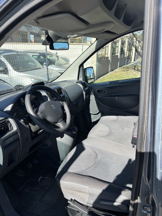 Peugeot expert 2.0 hdi lung 6 locuri posibilitate rate