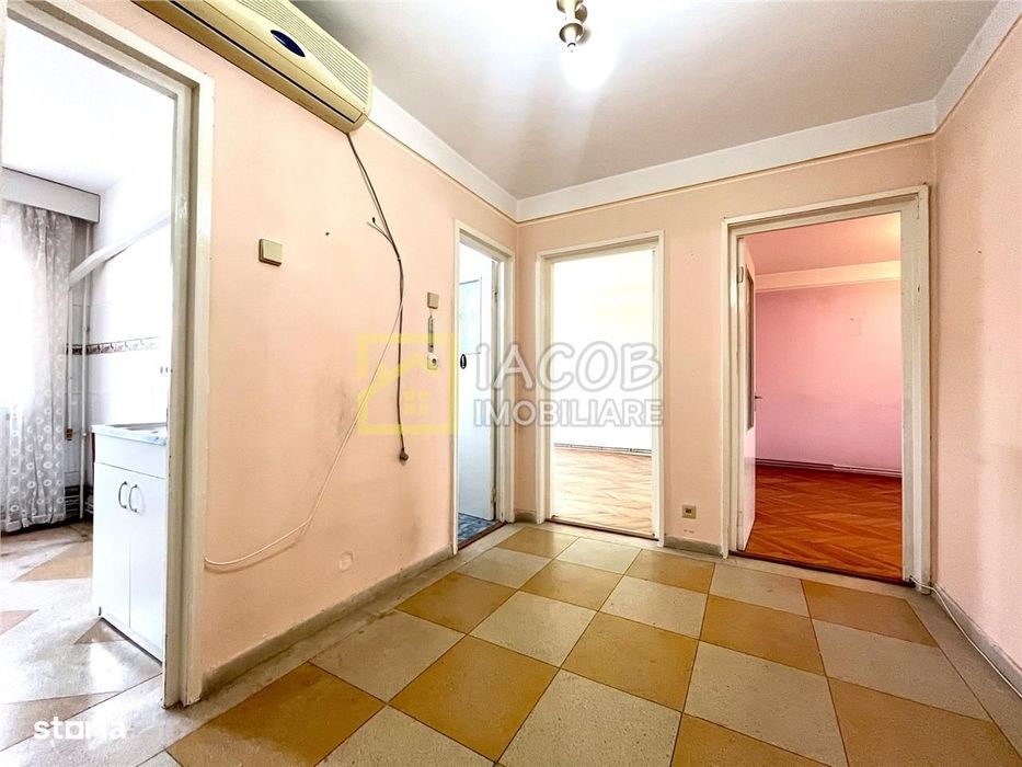 Apartament 2 camere decomandate, etaj 3, zona Energiei, str. Banatului