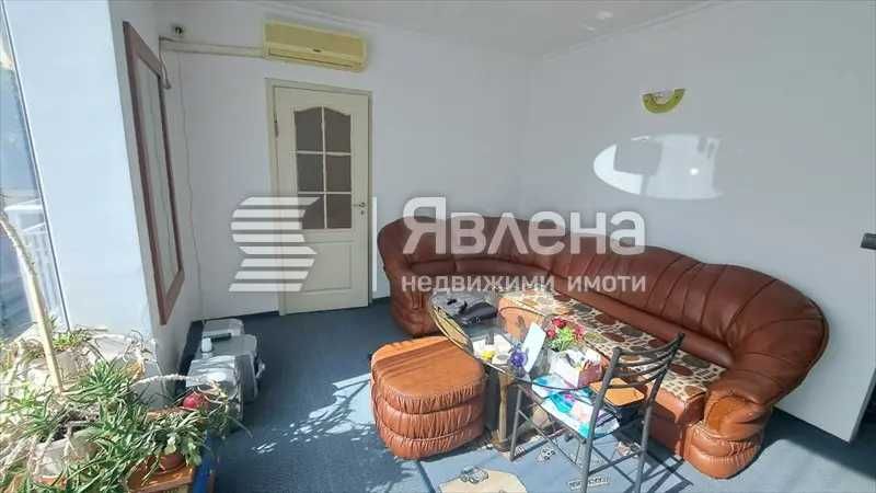 Продава се Двустаен апартамент в София, Център - 55 кв.м за 788 €/кв.м - Снимка #6