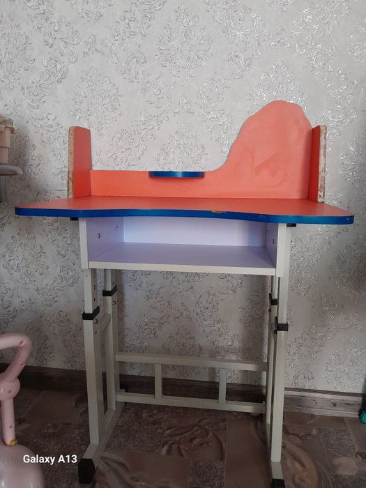 Отдам за вкусняшки детям