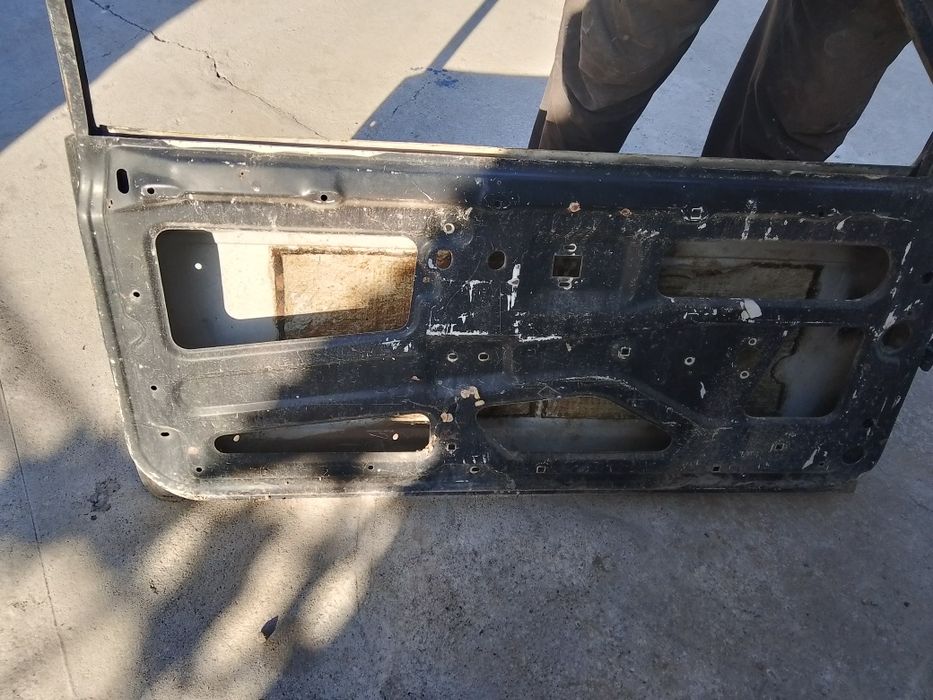 Двер на  ваз2108