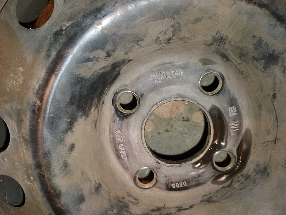 Ford fiesta 2 броя желязни джанти 14 с 4 болта