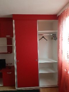 Proprietar închiriez garsonieră