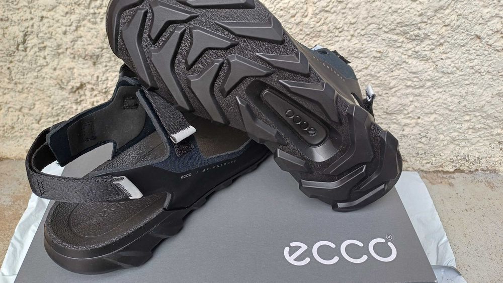 ECCO MX Onshore сандали