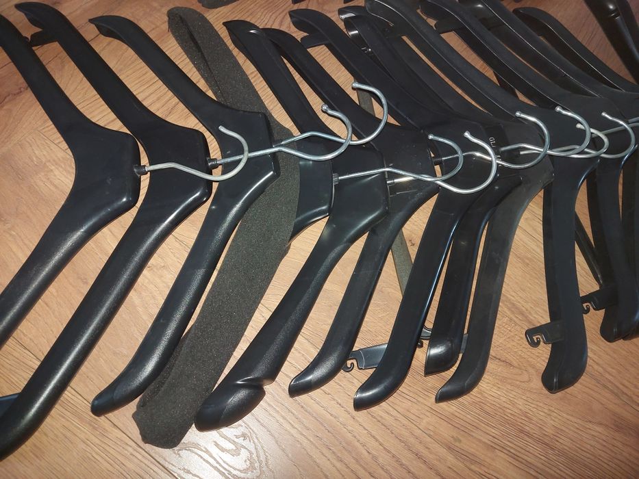 Продам плечики для одежды