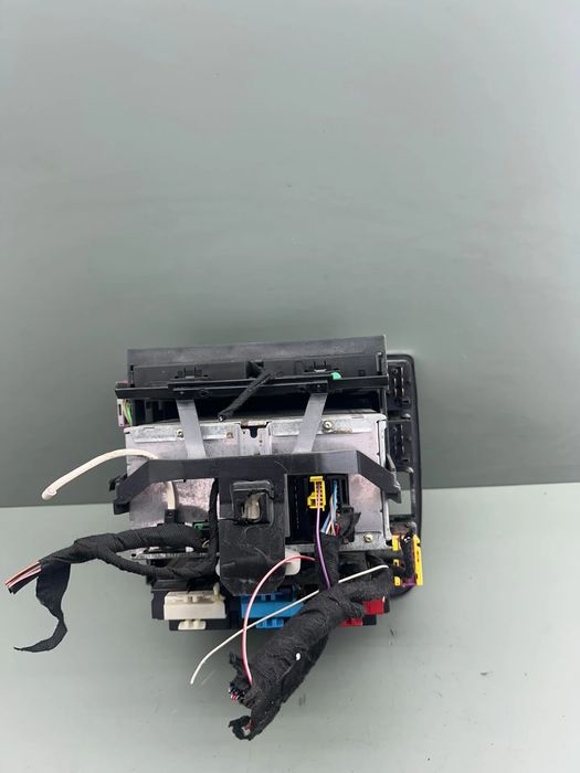 Radio CD Ford Galaxy 2004 1.9 TDi MT (115 hp)