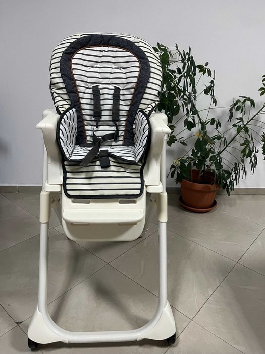 Scaun masa bebe graco