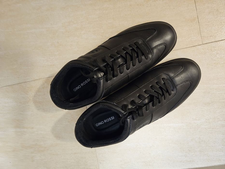 Обувки GINO ROSSI № 43