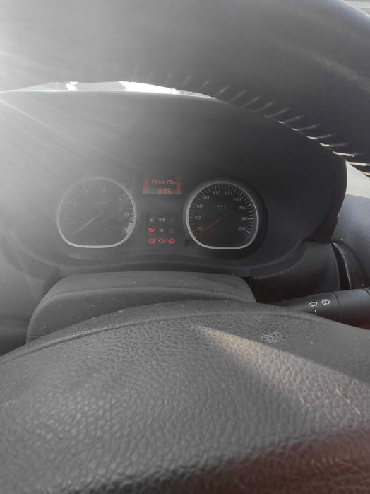 Dacia Duster 2010 motor 1.6