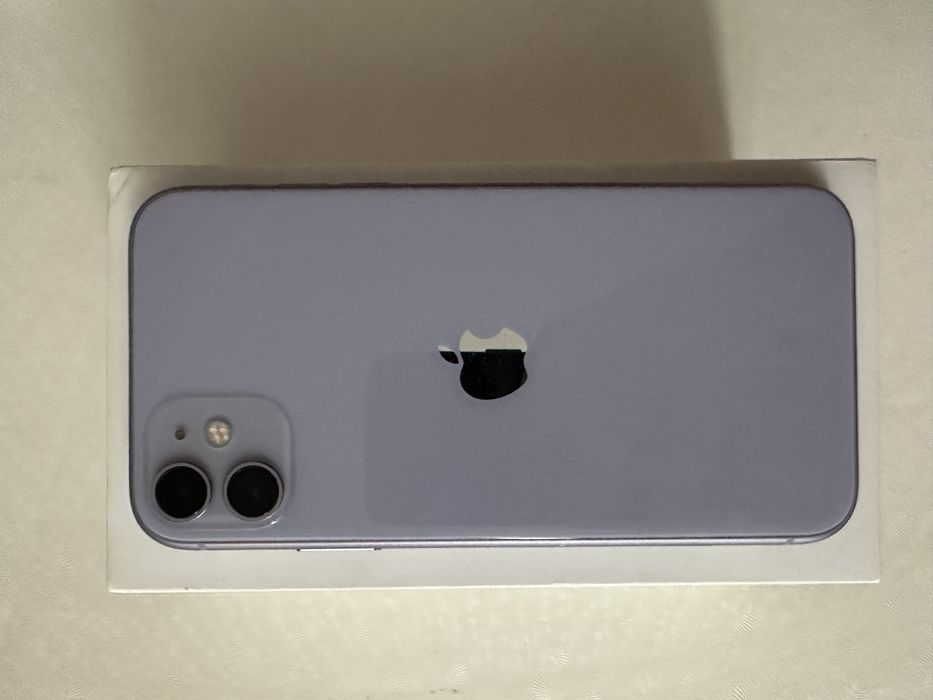 Продам iPhone 11 , срочно
