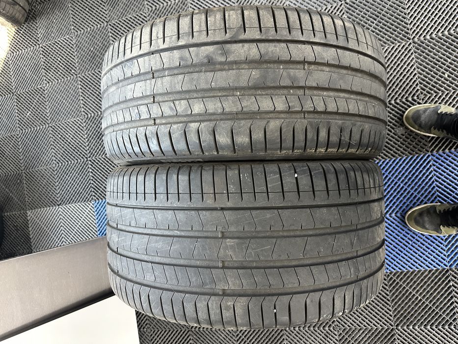 Anvelope pirelli (bentley)