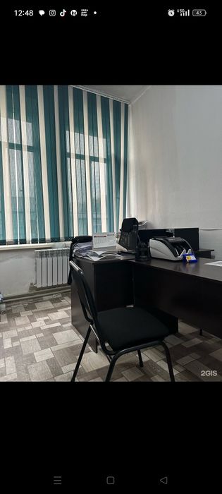 Офисный стол в отличном состоянии