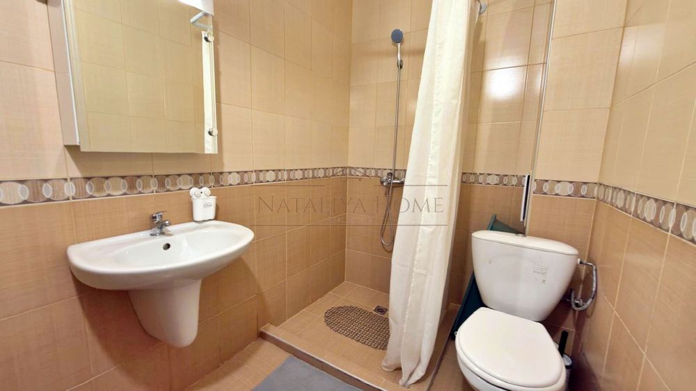 Дава се под наем Двустаен апартамент в Бургас, Сарафово - 70 кв.м за 398.82 € - Снимка #8