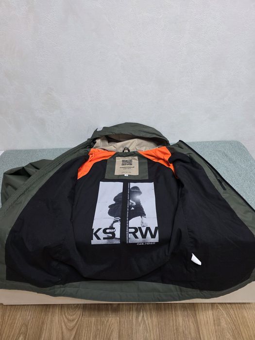 Курка демисезонная подростковая