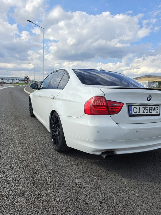 BMW 320d e90 FL 2010