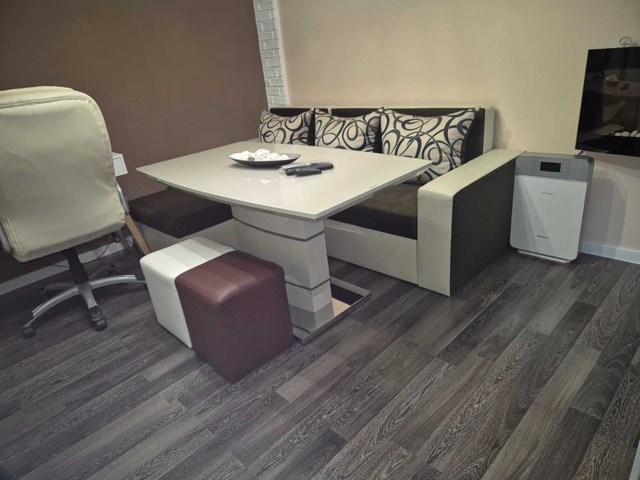 Разтегателен ъглов диван Виденов 190/140 ЗАПАЗЕН, КАТО НОВ