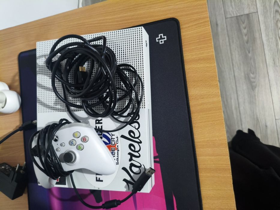 Xbox one s , folosit