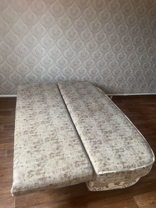Продам кровать в хорошем состояний