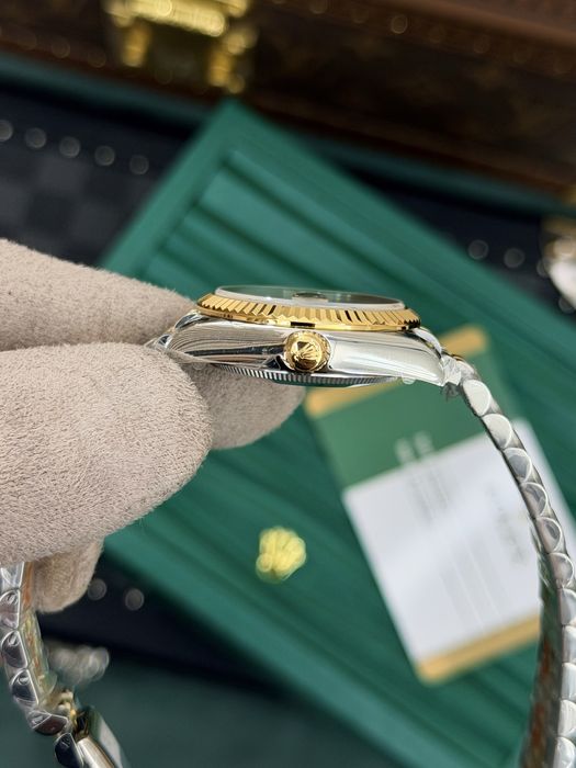 Rolex Dare-Just 31mm Champagne Dial - ETA -