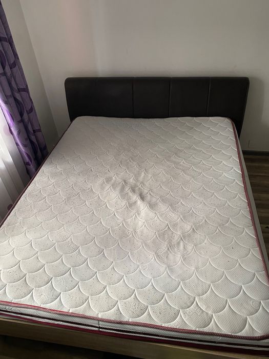 Vând un pat pentru camera