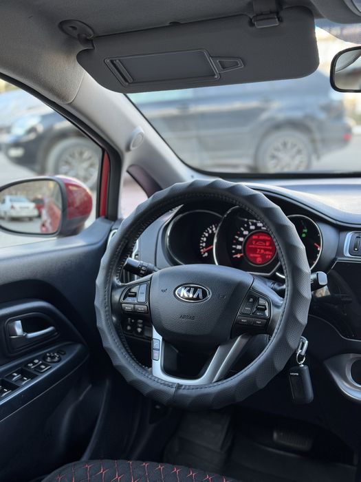 Продам Киа Рио Автомат