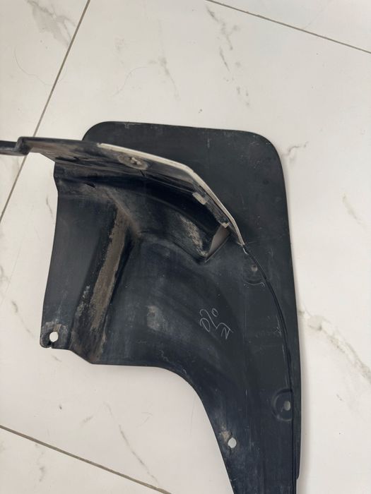 Брызговики для Tayota 150 Prado