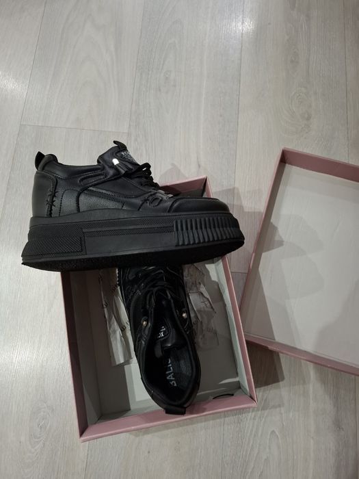 Кроссовки (ботинки) на платформе