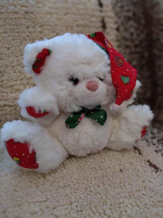 красива плюшена играчка мече от Холандия