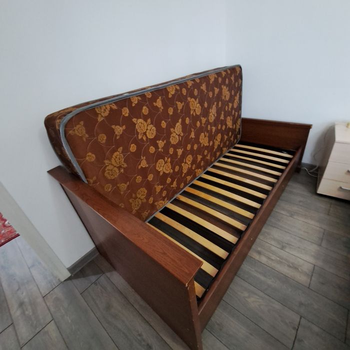 Кровать одноместный