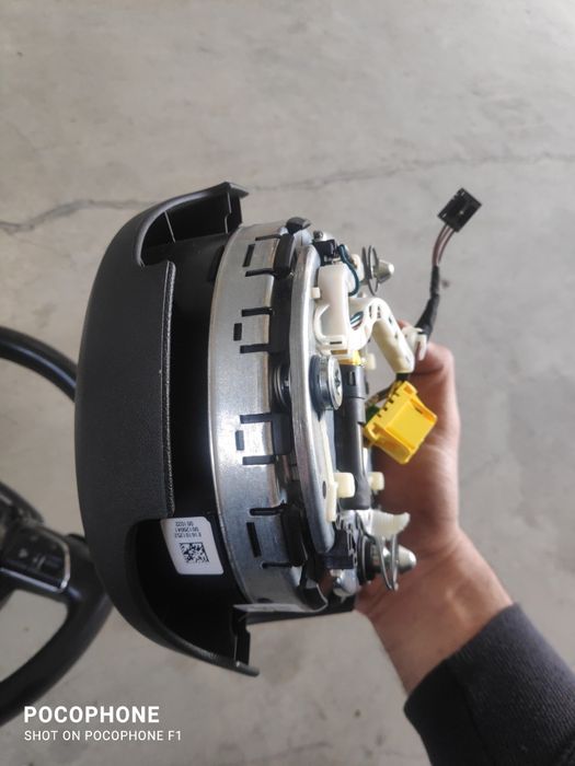 Волан със пера Audi A8 D4 4H / Ауди А8 Д4 2014г.