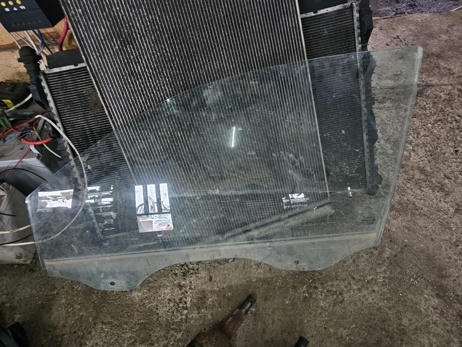 Geam usa fata stanga Ford Ranger 4 [2012 - 2015] Double Cab pickup 4-