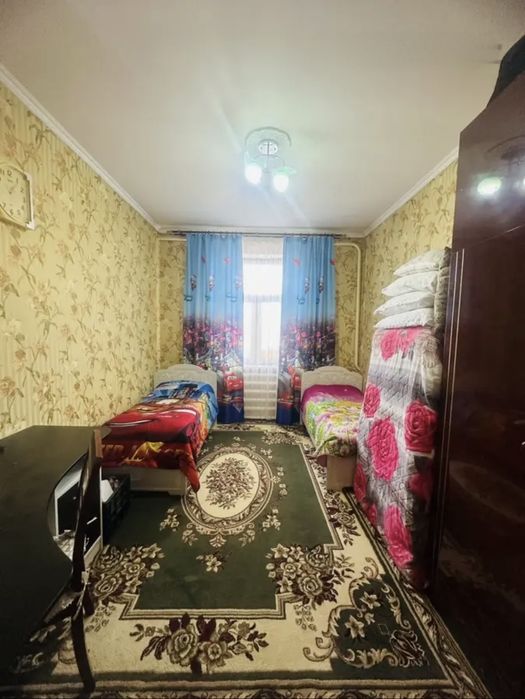 Яблоневый сад...