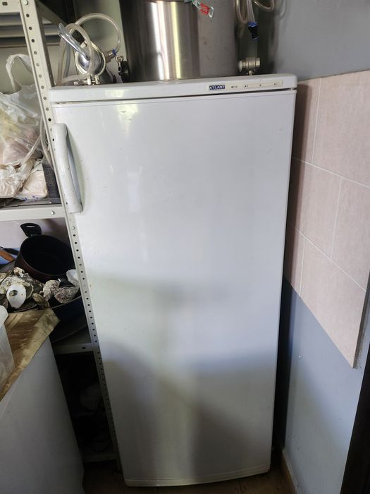 Морозильник atlant