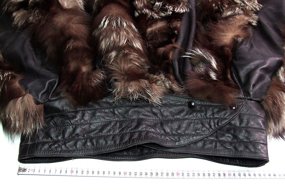 Haina, geaca dama, blana vulpe, mas 44-46, moderna, Made in Italy NOUA