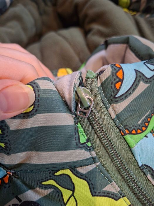 Продам зимний детский комбинезон