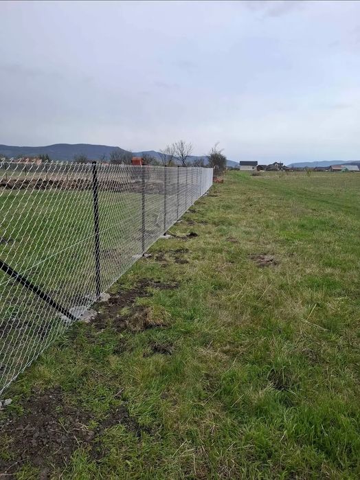 Garduri si porți detalii la telefon