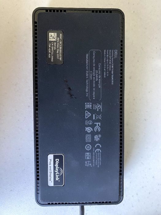 Докинг станция Dell Universal Dock D6000 + 130W Зарядно | USB-C / USB 3.0 | 3x 4K Display