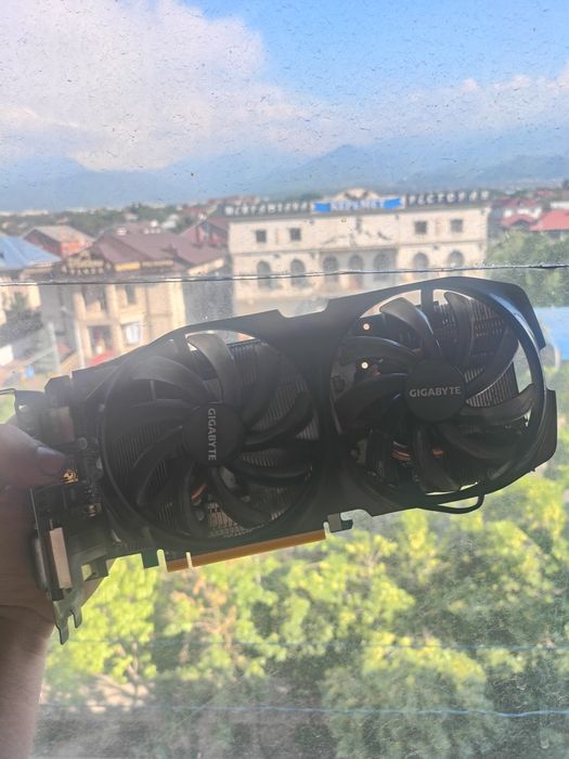 Видеокарта 660ti 2gb