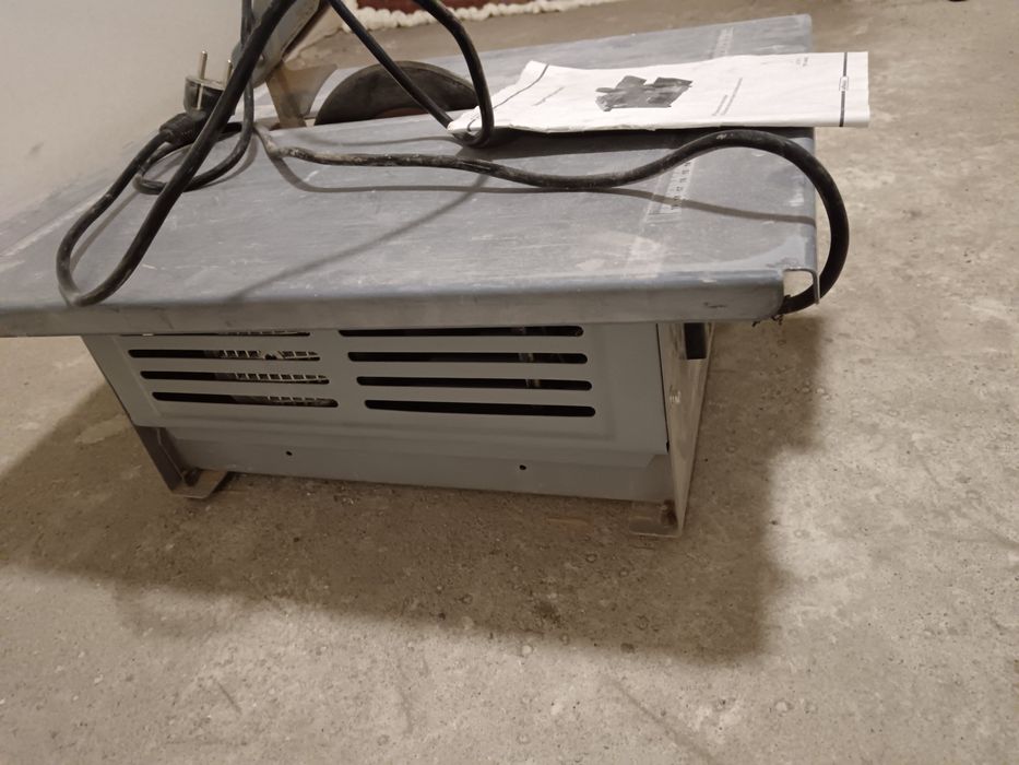 Электрический плиткорез для плитки, кафеля.