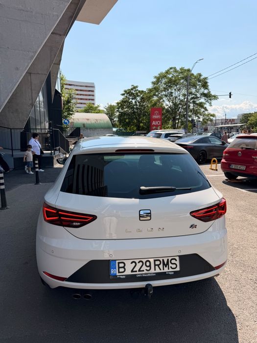 SEAT Leon 2019 — imagine 2