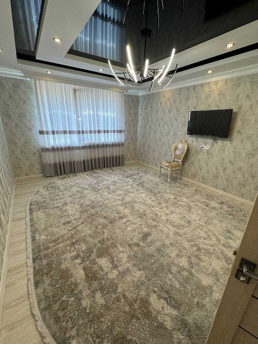 Продам новостройку 3/10/16 улМахтумкули с обстановкой 85кв.м