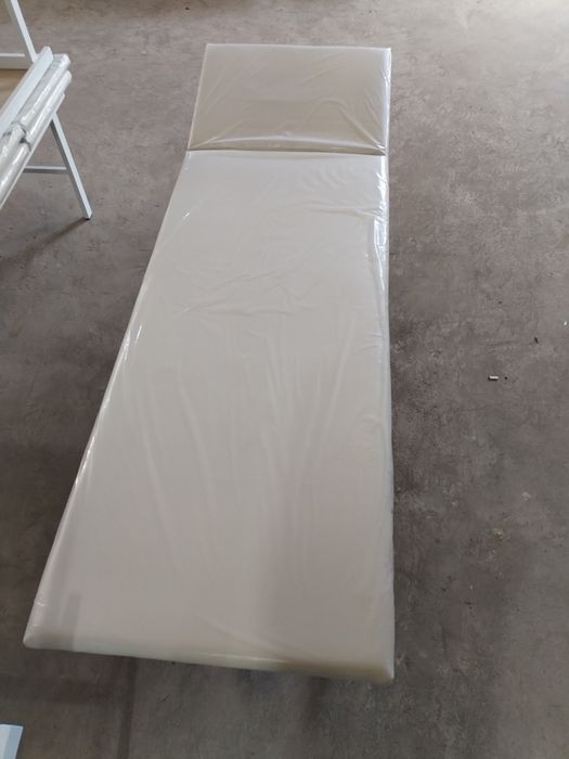 Smatravoy kushetka meditsiniski