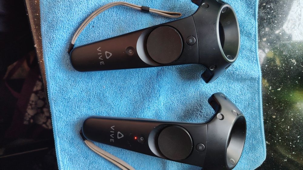 HTC Two (2) HTC Vive Virtual Reality VR Wand Controllers