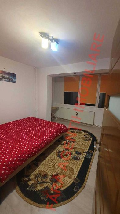 Inchiriez apartament 2 camere parcare metrou Piata Sudului centrala