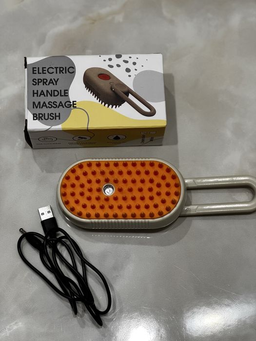 Уред за почистване на козина на домашен любимец